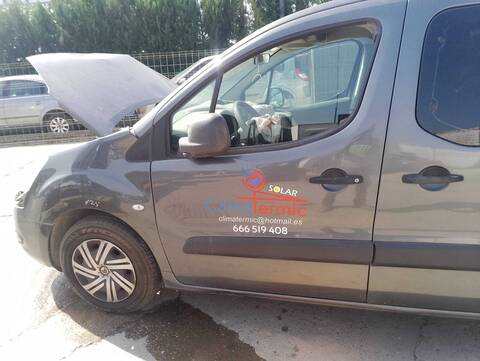 Foto 2ª: Puerta Delantera Izquierda Citroen Berlingo XTR 92CV 68KW [9H06] (2014)