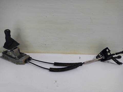 Foto 2ª: Palanca de Cambio Volkswagen Polo ADVANCE BLUEMOTION 90CV 66KW [CUSB] (2014)