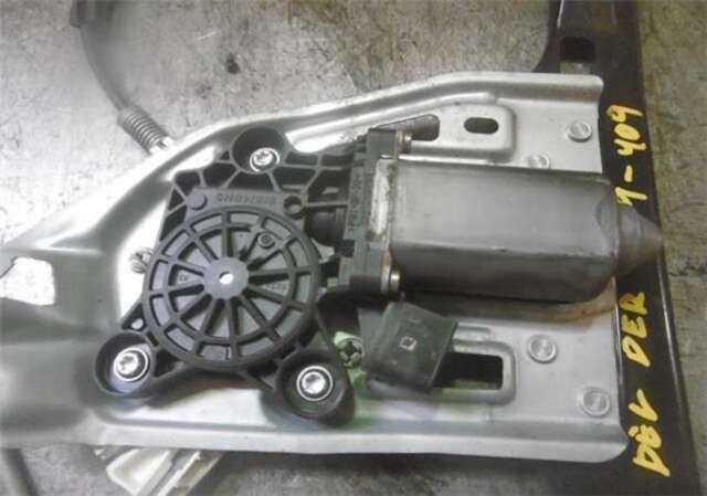 Elevalunas Eléctrico Delantero Derecho Mercedes Clase C 160 2.6 240 (203.061) [2.6 LTR. - 125 KW CAT]