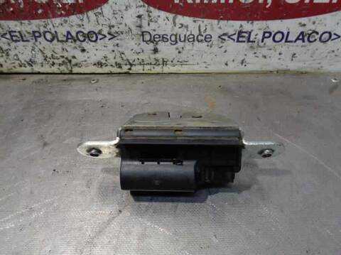 Foto 3ª: Cerradura Maletero Portón Opel Corsa 1.3 16V CDTI 75CV 55KW [Z13DTJ] (2008)