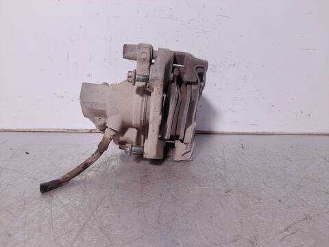 Foto 2ª: Pedal Embrague Volvo S40 2.0 D KINETIC BERLINA 136CV 100KW [D4204T] (2005)