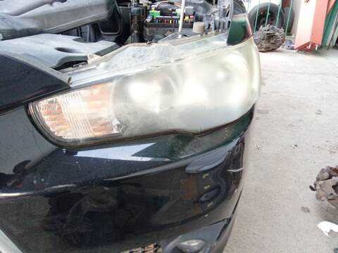 Faro Izquierdo Mitsubishi Lancer 1.8 CY3A CY6A) 143CV 105KW
