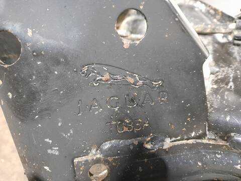 Foto 2ª: Puente Trasero Jaguar XE 2.0 DIESEL CAT 180CV 132KW (2014)