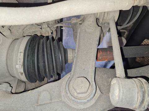 Foto 1ª: Transmision Delantera Derecha Mercedes Clase ML 320 3.0 CDI W164) 224CV 165KW 164.122) [OM642940] (2005)