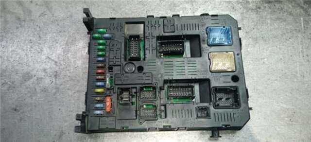 Foto 2ª: Caja Reles Fusibles Citroen Berlingo 1.6 HDI 75 [9HT (DV6BTED4)]