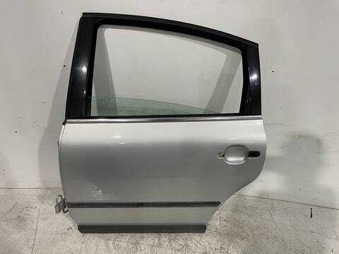 Puerta Trasera Izquierda Volkswagen Passat ADVANCE BERLINA 131CV 96KW