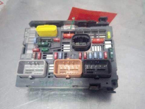Caja Reles Fusibles Peugeot 308 ACCESS 92CV 68KW