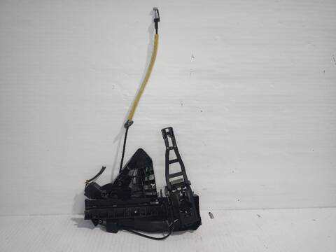 Cerradura Puerta Delantera Izquierda Ford Focus TREND 101CV