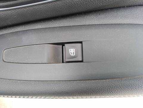 Foto 4ª: Botonera Elevalunas Renault Scenic ZEN 150CV 110KW IV [R9N A4] (2019)