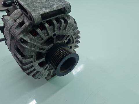 Foto 3ª: Alternador Mercedes Clase C 160 C 220 CDI BLUETEC 205.004) 170CV 125KW [651921] (2016)