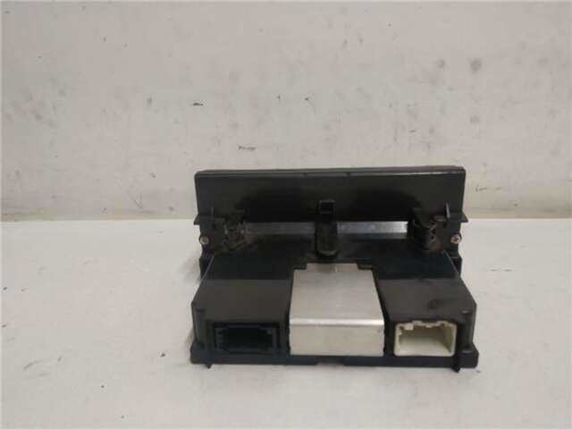 Foto 2ª: Sistema GPS Volvo V50 2.0 D (136 CV) [D4204T]