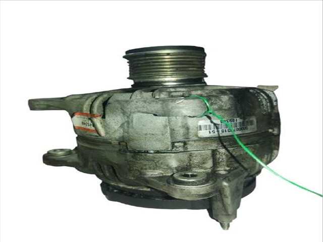 Foto 3ª: Alternador Volkswagen Golf 1.9 TDI 105CV (2003)