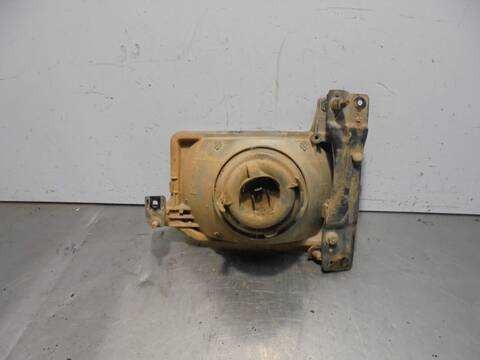 Foto 3ª: Faro Derecho Nissan Terrano 2.7 TD 99CV 73KW [TD27T] (1991)