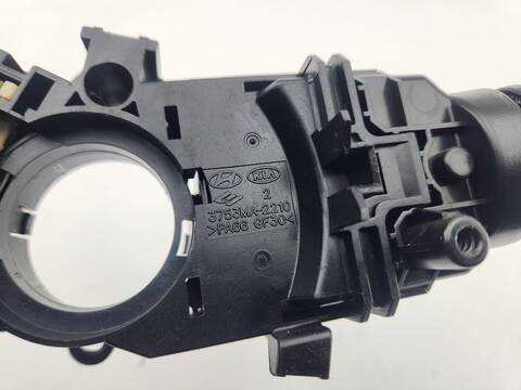 Foto 3ª: Mando Multifuncion Kia Sportage DRIVE 4X2 136CV 100KW [D4HA] (2011)