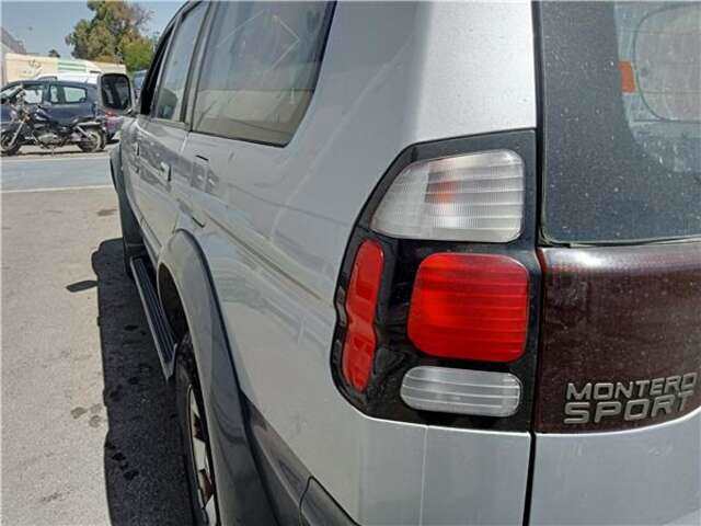 Foto 1ª: Piloto Trasero Izquierdo Mitsubishi Montero 2.5 TDI INTENSE [2.5 LTR. - 85 KW TD CAT] [4D56]