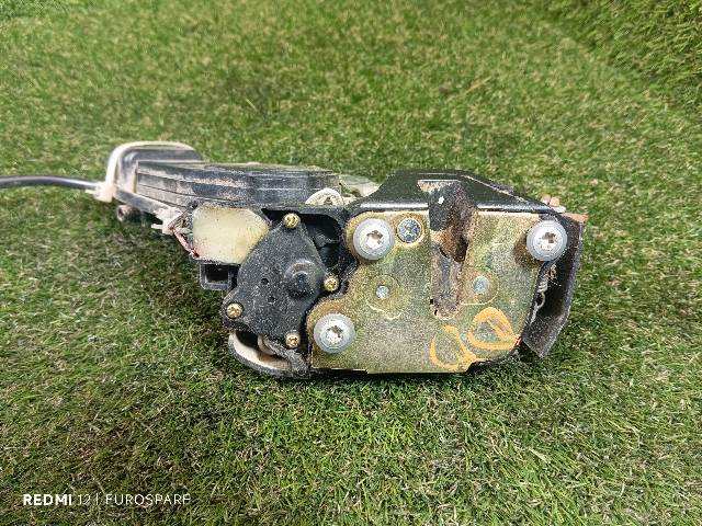 Foto 1ª: Cerradura Puerta Delantera Derecha Toyota Land Cruiser 3.0 D KDJ90 GX 3P [1KD-FTV] (2002)