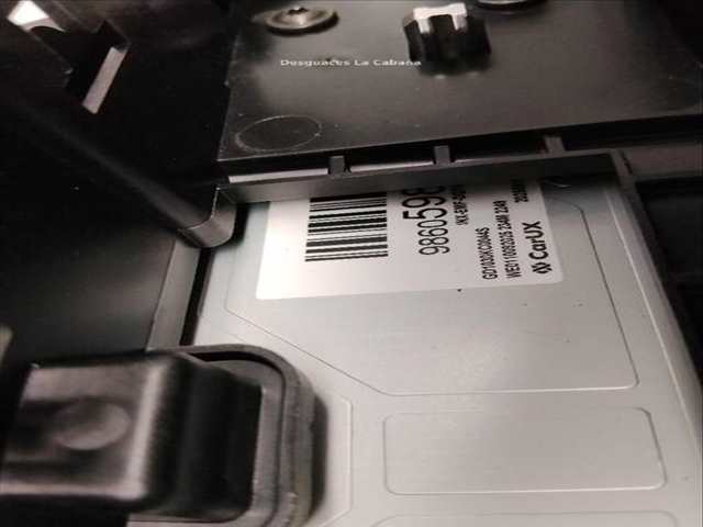 Foto 3ª: Pantalla Multifuncion Peugeot 208 1.2 HYBRID 136 UPHPYK) (2019)