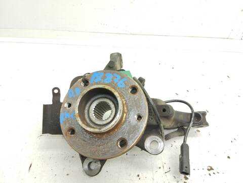 Mangueta Delantera Derecha Renault Clio ZEN 118CV 87KW