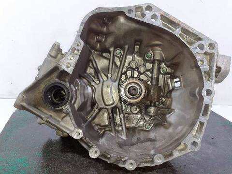 Caja Cambios Toyota Yaris BASICO 87CV 64KW