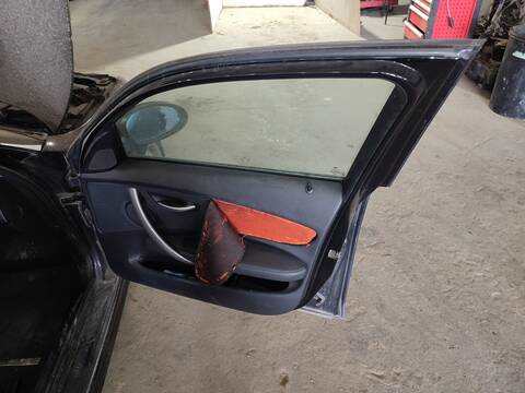 Foto 2ª: Puerta Delantera Derecha Bmw Serie 1 114 N47D20C BERLINA (2004)