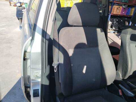 Foto 2ª: Asiento Delantero Derecho Opel Zafira Z19DT (2005)