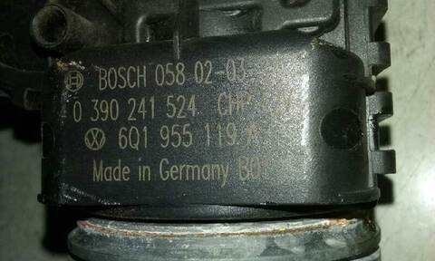 Foto 2ª: Motor Limpia Delantero Volkswagen Polo 1.9 SDI 64CV 47KW [ASY] (2002)
