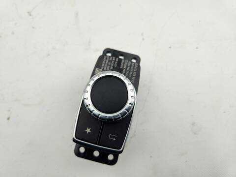 Foto 1ª: Mando Multifuncion Mercedes Clase B 150 B 200 CDI 246.208) 136CV 100KW [651930] (2017)