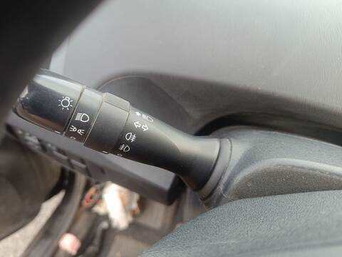 Foto 2ª: Mando Luces Toyota Prius PLUG-IN HYBRID ADVANCE 136CV 100KW (2012)