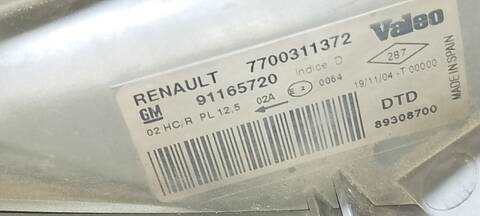 Foto 4ª: Faro Derecho Renault Trafic L1H1 CAJA CERRADA CORTO 82CV 60KW [D-F9Q U7] (2005)