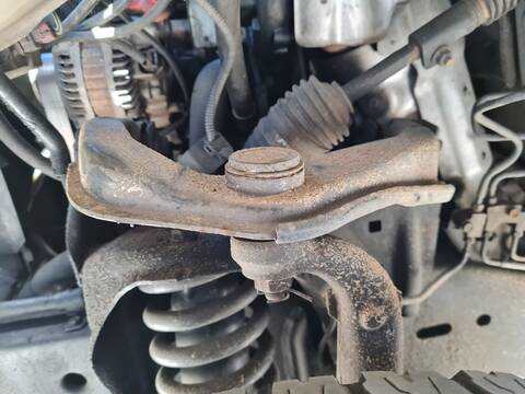 Brazo Suspension Delantero Izquierdo Nissan Pathfinder 2.5 DCI DIESEL CAT 171CV 126KW