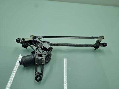 Foto 3ª: Motor Limpia Delantero Audi A4 BASICO AVANT 150CV 110KW [DEUA] (2017)