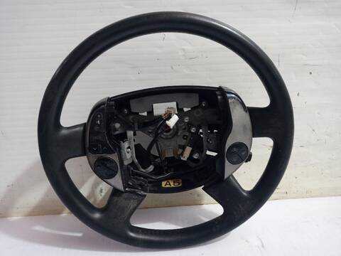 Volante Toyota Prius BASIS AUT. 78CV