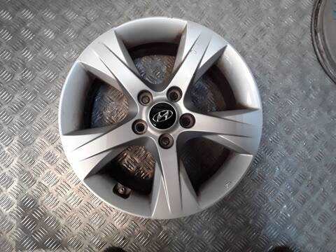 Foto 3ª: Juego LLantas Hyundai i40 1.7 CRDI 116CV 85KW [D4FD] (2014)