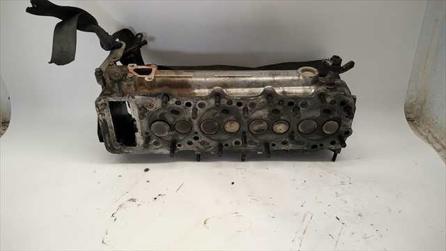 Foto 1ª: Culata Mitsubishi Pajero 2.8 DIESEL [D/4M40] (1996)