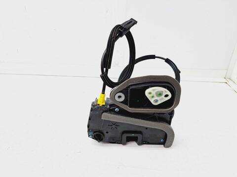 Foto 3ª: Cerradura Puerta Trasera Derecha Opel Astra BUSINESS 110CV 81KW [B16DTE] (2016)