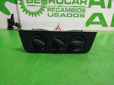 Foto 2ª: Mando Calefacción A. A. Seat Ibiza EMOCION 60CV 44KW [CGPB] (2010)