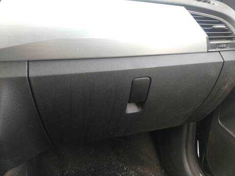Guantera Skoda Fabia DKLD