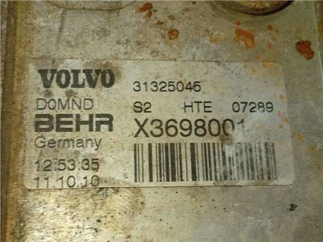 Foto 2ª: Radiador Aceite Volvo S60 2.0 KINETIC [2.0 LTR. - 120 KW DIESEL CAT] [D5204T2]