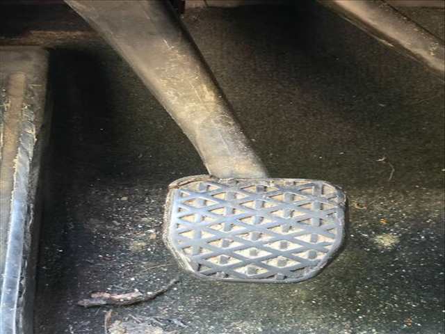 Pedal Embrague Bmw Serie 1 116 D BERLINA E81/E87)