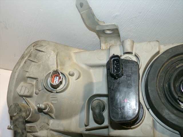 Foto 3ª: Faro Izquierdo Daewoo Kalos 1.4 G 2003-2005 [F14S3] (2003)