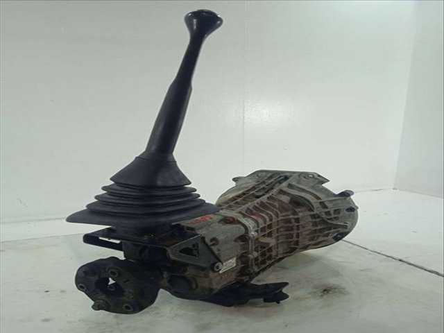 Foto 3ª: Caja Cambios Ford Transit FT 350 2.4 90CV 66KW CAJA CERRADA [D2FA] (2005)