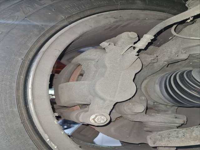 Pinza Freno Delantera Derecho Ford Transit 330 L2 TOURNEO TITANIUM HYBRID 184CV 136KW