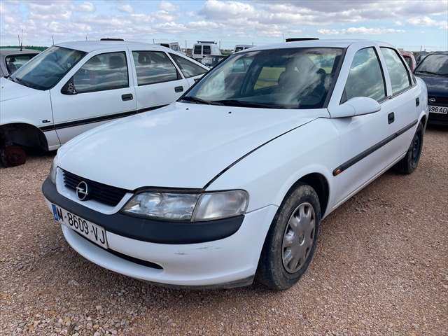 Foto 1ª: Compresor Aire Acondicionado Opel Vectra 1.6 GASOLINA 100CV [X16XEL] (1997)