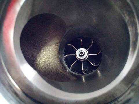 Foto 3ª: Turbocompresor Seat Leon 140CV 103KW