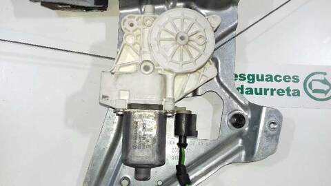 Foto 3ª: Elevalunas Eléctrico Delantero Izquierdo Mercedes Sprinter 2.1 CDI CAT 129CV 95KW CAJA CERRADA [651955] (2010)