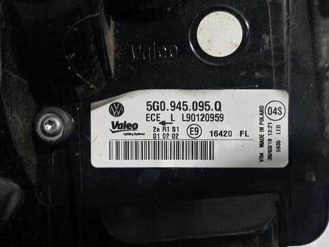 Foto 3ª: Piloto Trasero Izquierdo Volkswagen Golf COMFORTLINE BLUEMOTION AUT. 150CV (2013)