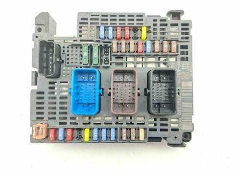 Caja Reles Fusibles Citroen C4 EXCLUSIVE 112CV 82KW