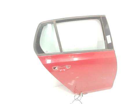 Foto 2ª: Puerta Trasera Derecha Volkswagen Golf 1.6 TDI DPF 105CV [CAYC] (2008)