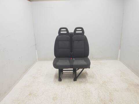 Asiento Delantero Derecho Peugeot Boxer HDI 333) 130CV 97KW FURGON