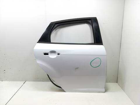 Puerta Trasera Derecha Ford Focus M1DD BERLINA